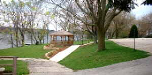 1965 Baintree Road Lake Summerset, IL 61019 - Photo 5 of 6 a view of a house with a yard