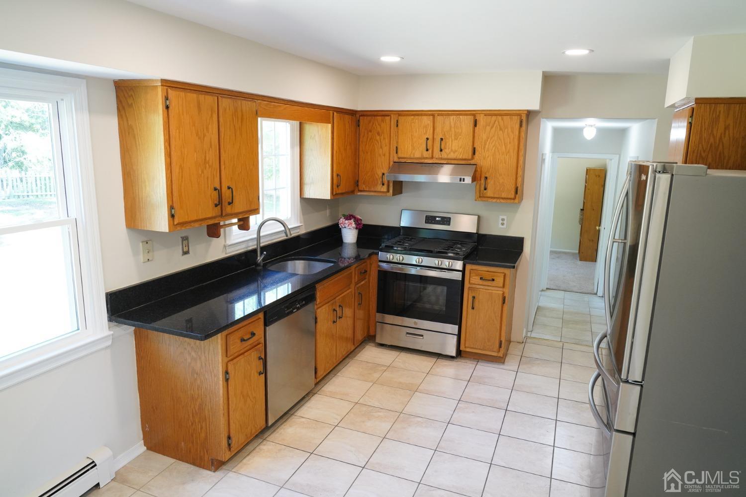 16 Mundy Road East Brunswick, NJ 08816 - Photo 18 of 53 Gallery Image 18