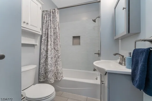 $599,900 | 22 Fairview Avenue, Clinton, NJ 08809