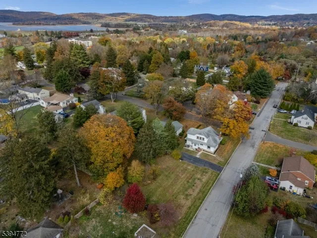 $599,900 | 22 Fairview Avenue, Clinton, NJ 08809