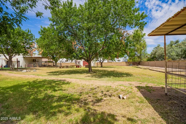 $1,074,000 | 636 East Mesquite Avenue, Gilbert, AZ 85296