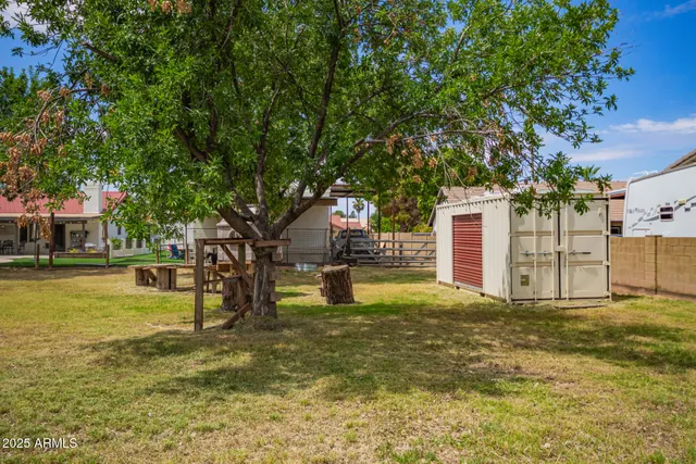 $1,074,000 | 636 East Mesquite Avenue, Gilbert, AZ 85296