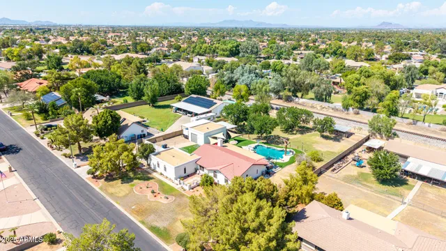 $1,074,000 | 636 East Mesquite Avenue, Gilbert, AZ 85296