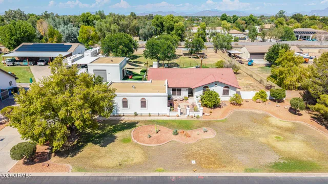 $1,074,000 | 636 East Mesquite Avenue, Gilbert, AZ 85296