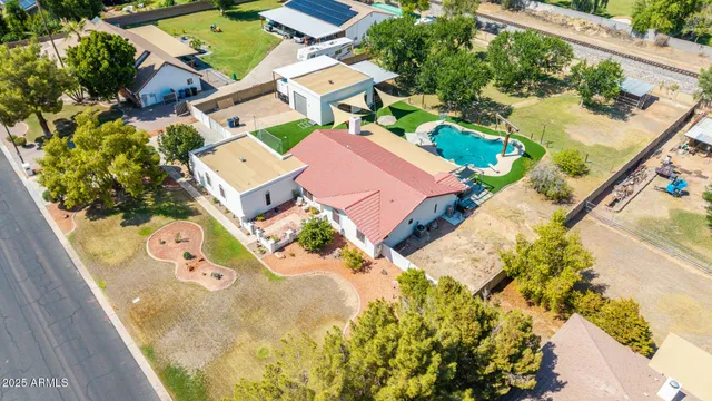 $1,074,000 | 636 East Mesquite Avenue, Gilbert, AZ 85296