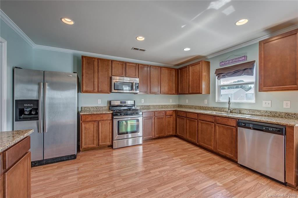 2348 Riding Trail Road Gastonia, NC 28054 - Photo 11 of 32 Gallery Image 11