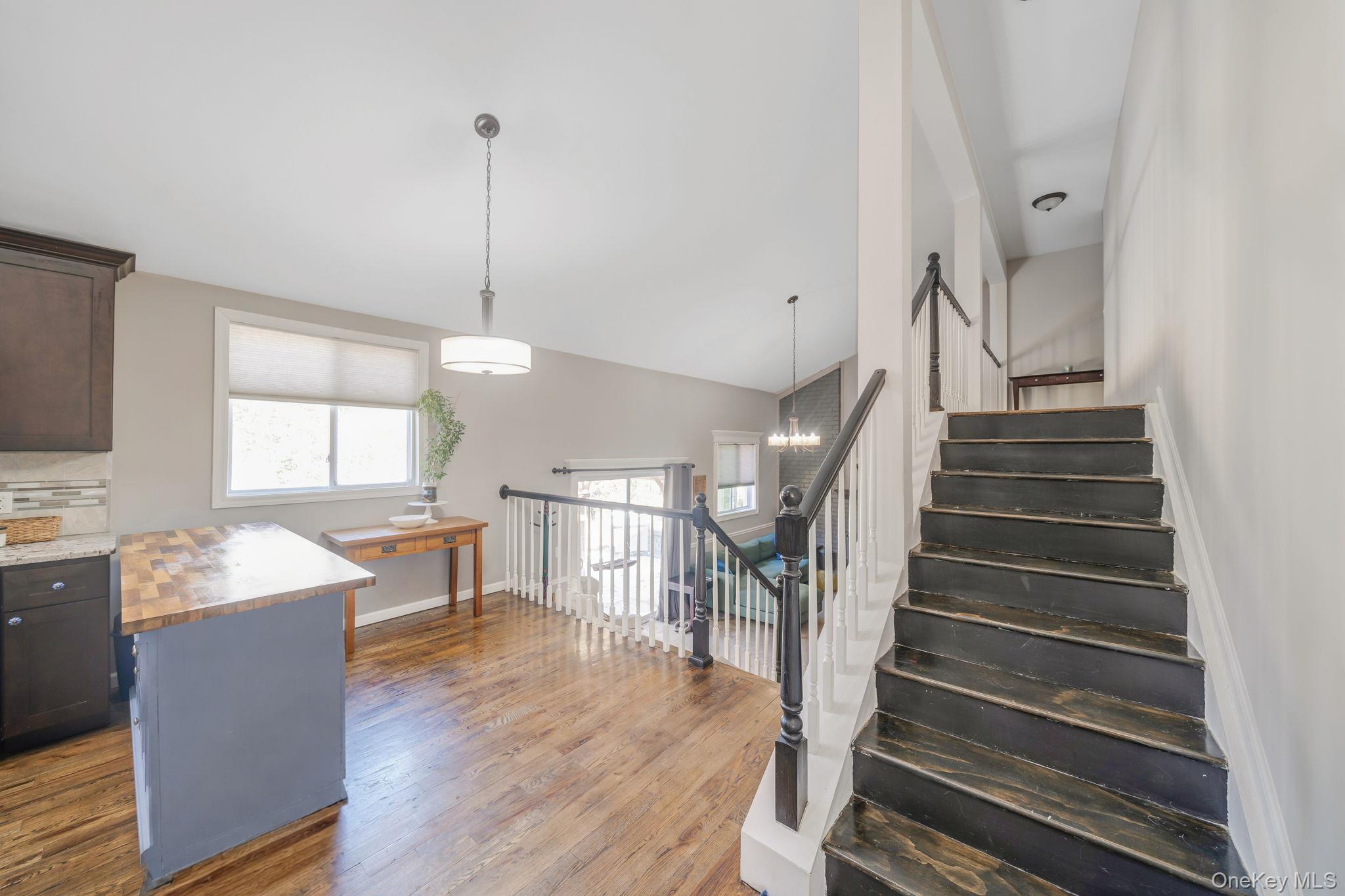 17 Rolling Hills Drive Ridge, NY 11961 - Photo 15 of 44