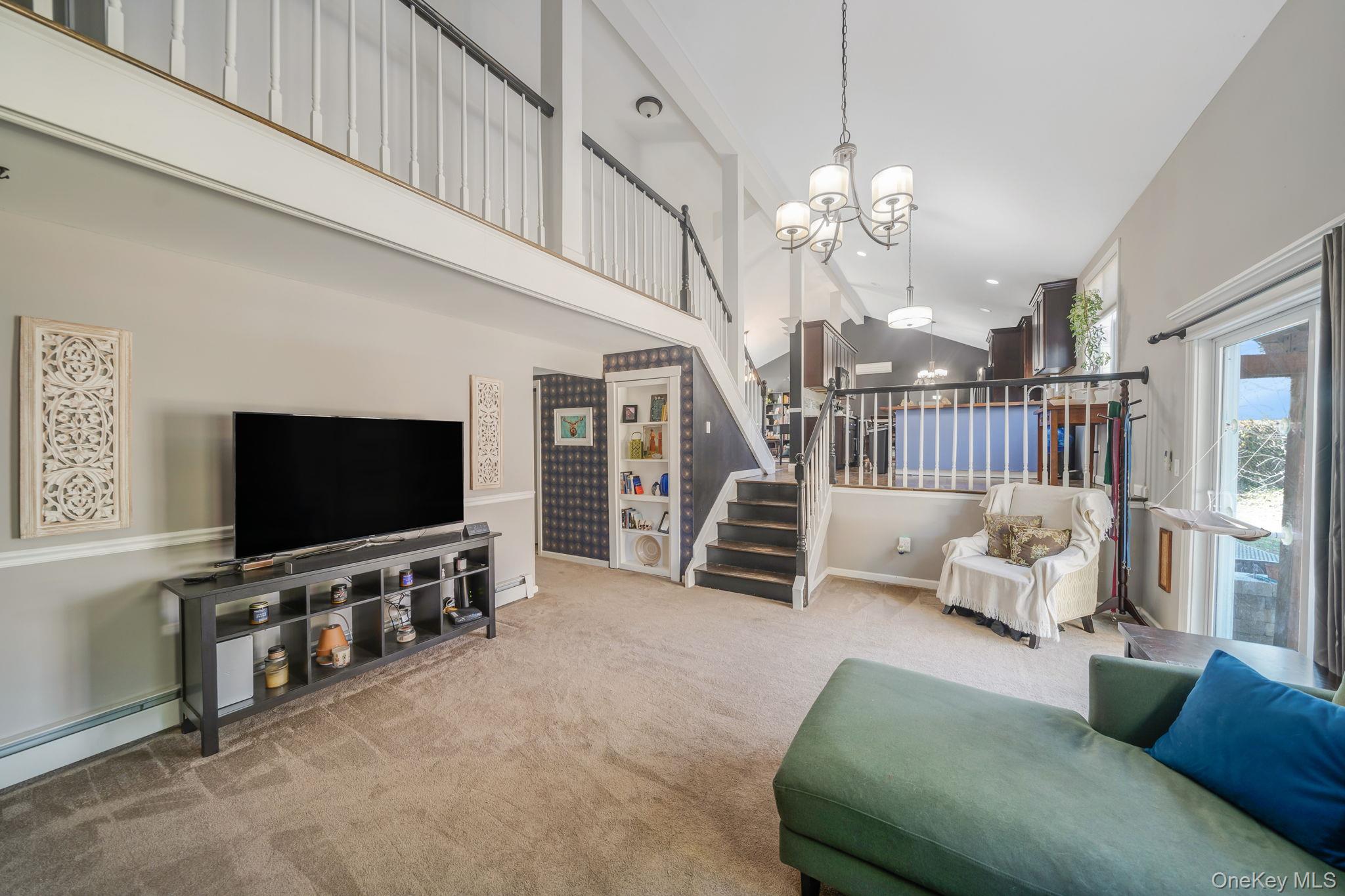 17 Rolling Hills Drive Ridge, NY 11961 - Photo 22 of 44