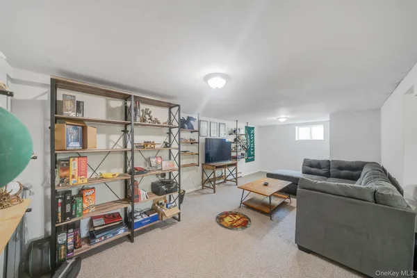 $675,000 | 17 Rolling Hills Drive, Ridge, NY 11961