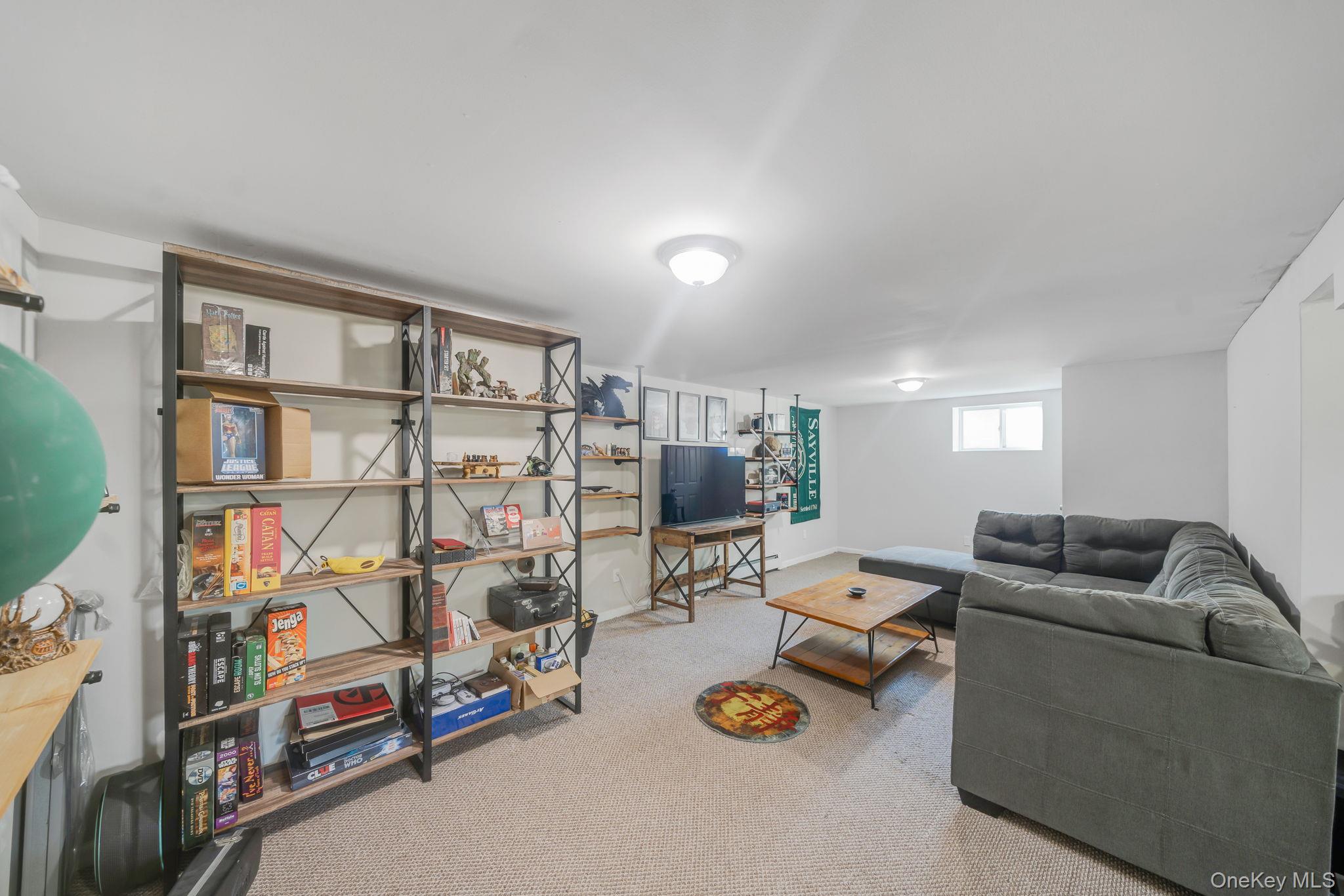 17 Rolling Hills Drive Ridge, NY 11961 - Photo 25 of 44