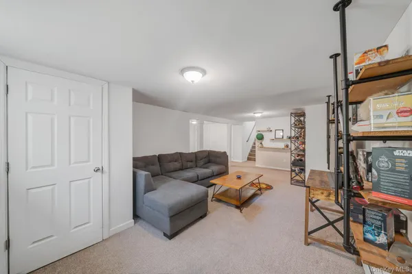 $675,000 | 17 Rolling Hills Drive, Ridge, NY 11961