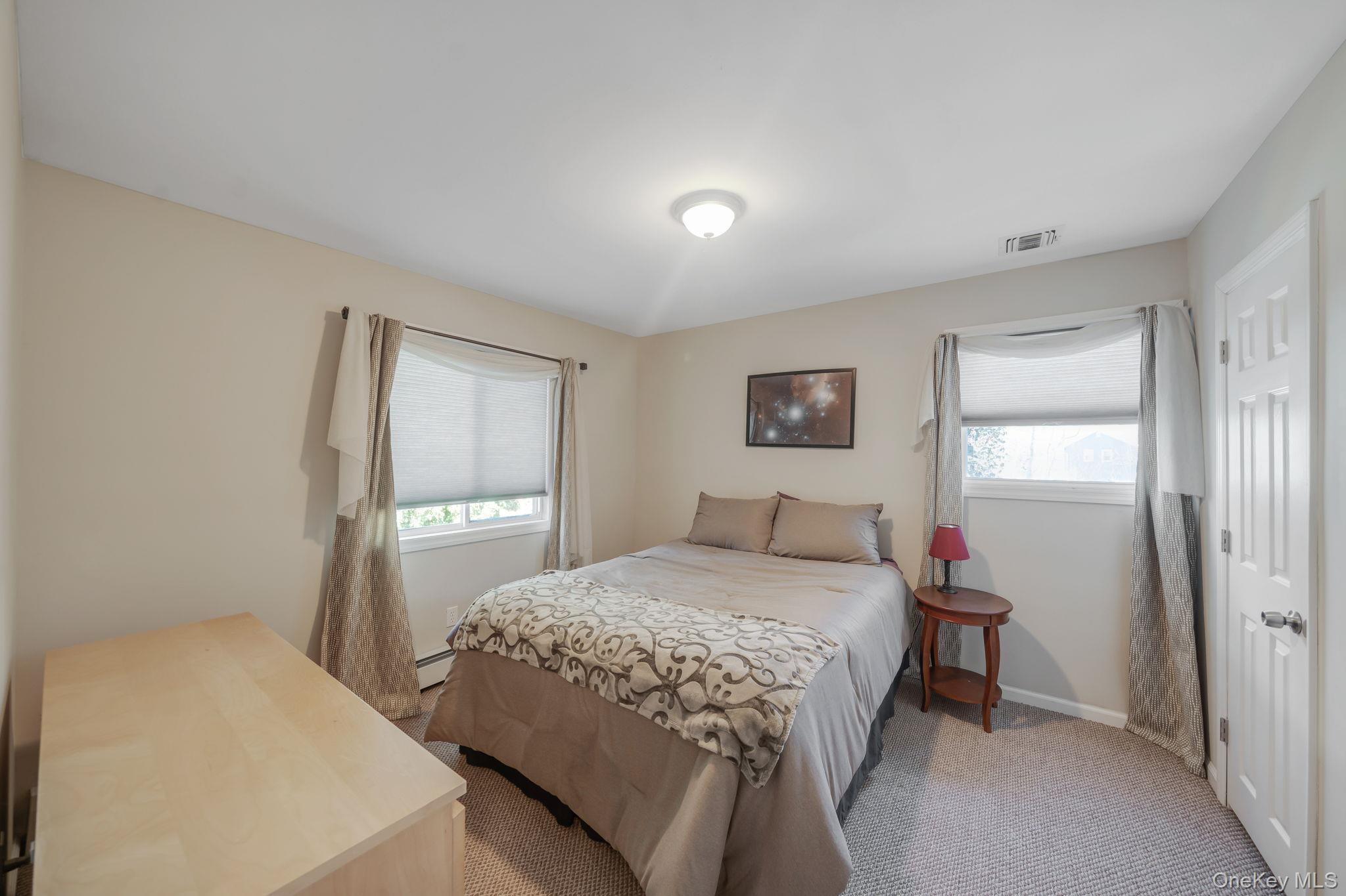 17 Rolling Hills Drive Ridge, NY 11961 - Photo 32 of 44