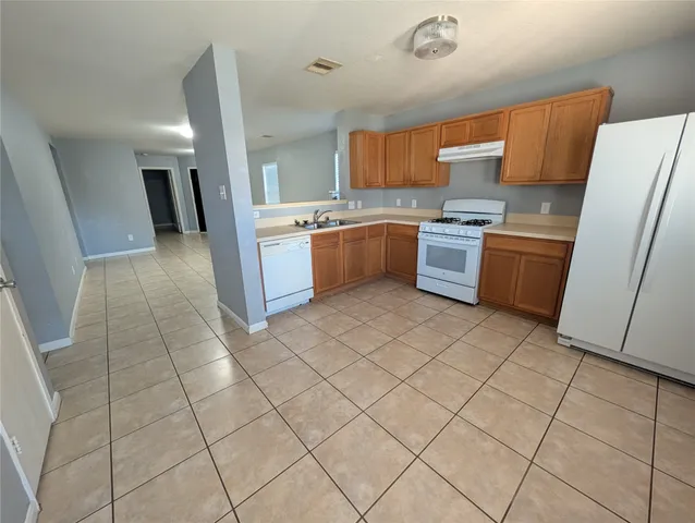 $1,500 | 8235 Wooded Terrace Lane, Humble, TX 77338