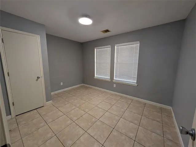 $1,500 | 8235 Wooded Terrace Lane, Humble, TX 77338