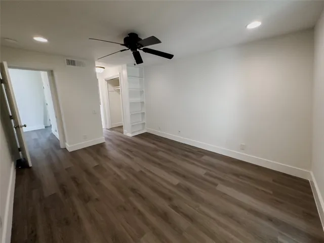 $1,850 | 2704 San Pedro Street, Unit 16, Austin, TX 78705