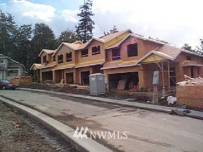 5019 Lake S Renton Wa 98055, Unit D Renton, WA 98055 - Photo 1 of 1