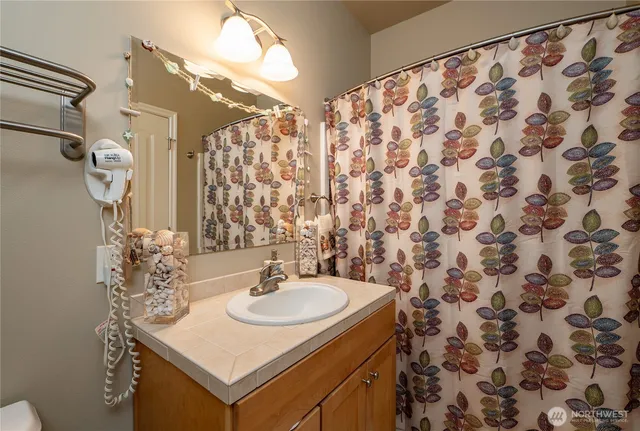 $390,000 | 4819 Alderson Road, Unit 302, Blaine, WA 98230