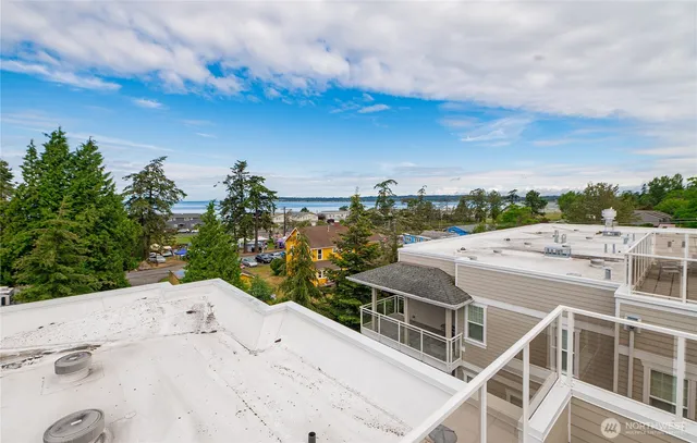 $390,000 | 4819 Alderson Road, Unit 302, Blaine, WA 98230