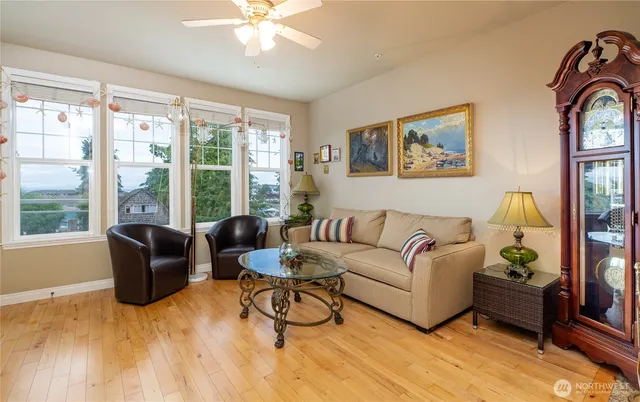 $390,000 | 4819 Alderson Road, Unit 302, Blaine, WA 98230