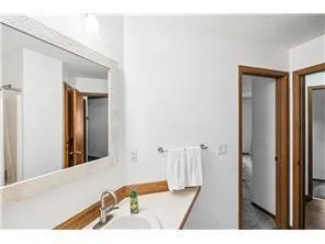 $1,850 | 3563 Blue Jay Way, Unit 107, Eagan, MN 55123