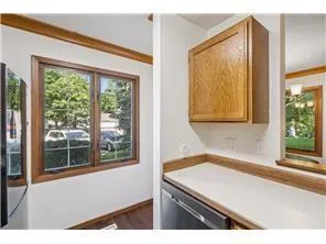 $1,850 | 3563 Blue Jay Way, Unit 107, Eagan, MN 55123