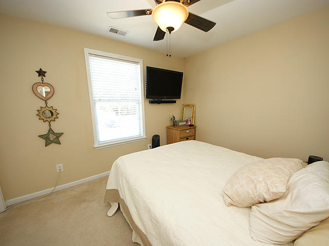 217 Summer View Road Summerville, SC 29486 - Photo 17 of 31 17