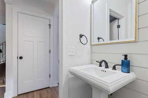 $649,998 | 1404 Montgomery Avenue, Unit A, Nashville, TN 37207