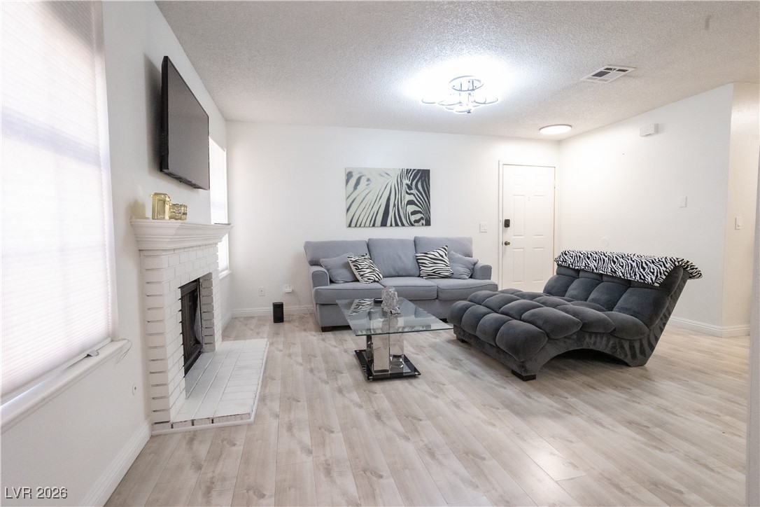 5576 West Rochelle Avenue, Unit 43C Las Vegas, NV 89103 - Photo 1 of 8