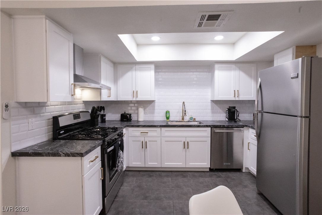 5576 West Rochelle Avenue, Unit 43C Las Vegas, NV 89103 - Photo 3 of 8