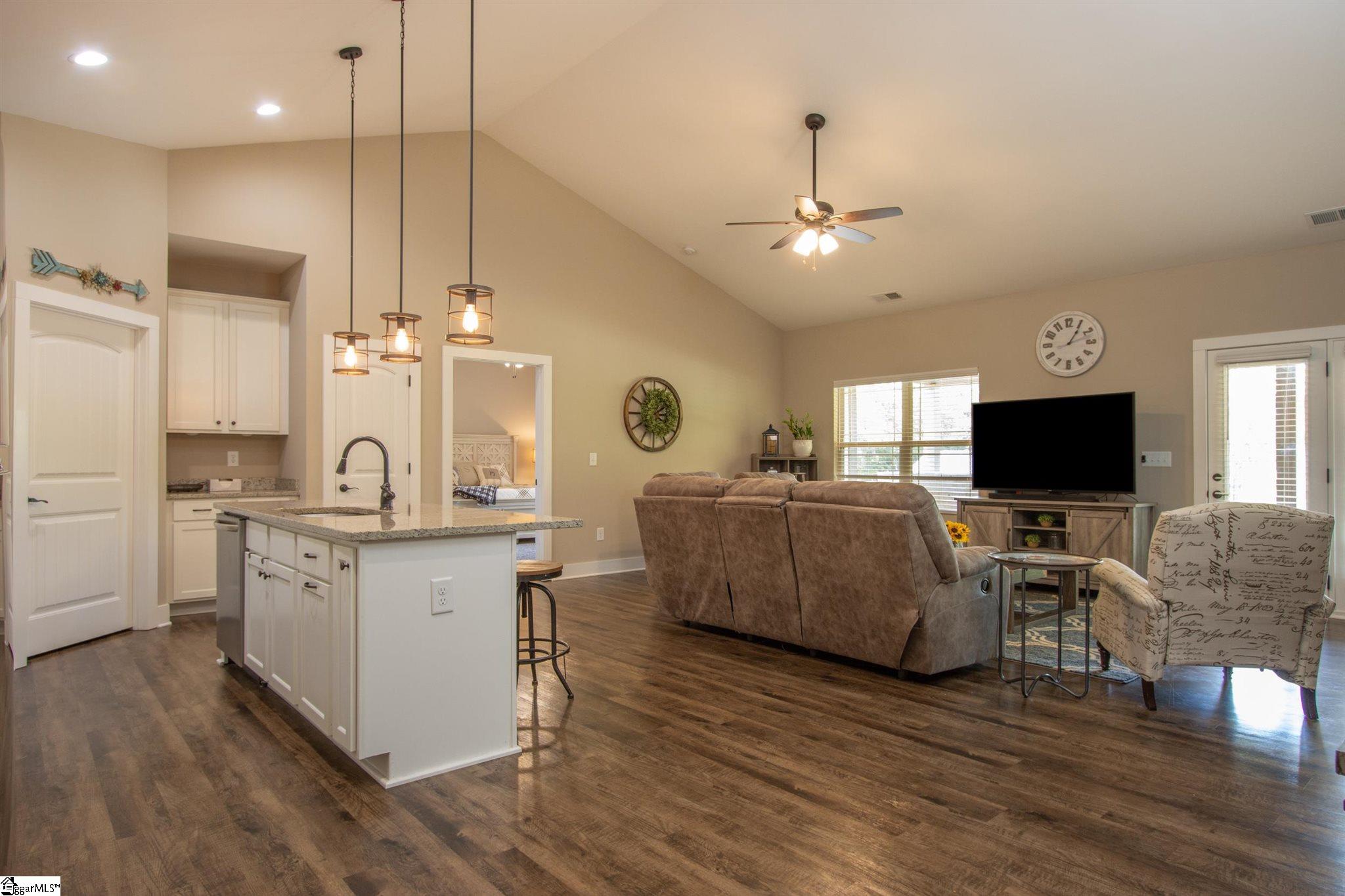 105 Wham Lawn Road Gray Court, SC 29645 - Photo 20 of 33