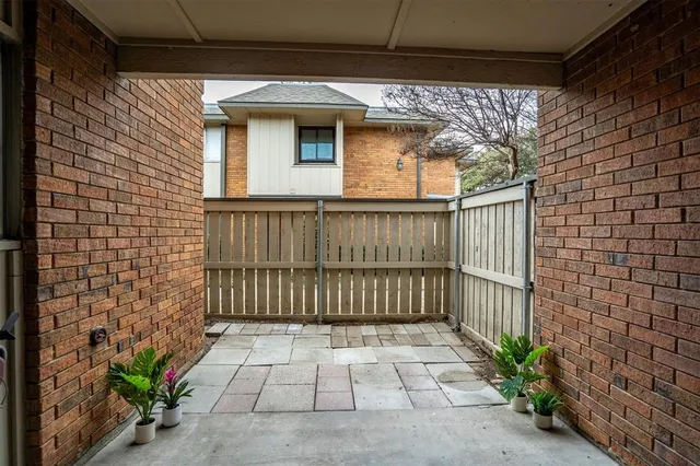 $1,550 | 2808 Escada Drive, Unit 107, Farmers Branch, TX 75234