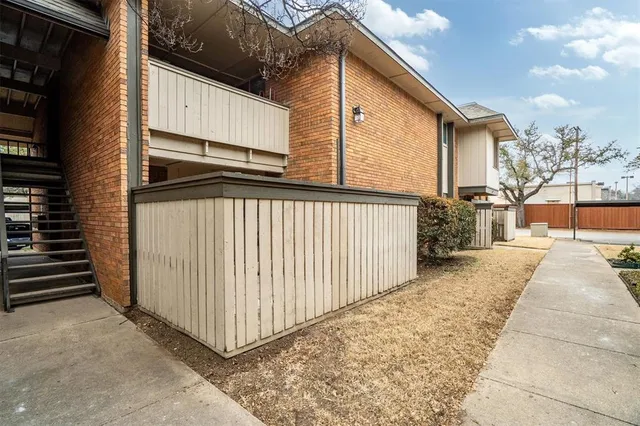 $1,550 | 2808 Escada Drive, Unit 107, Farmers Branch, TX 75234