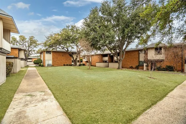 $1,550 | 2808 Escada Drive, Unit 107, Farmers Branch, TX 75234