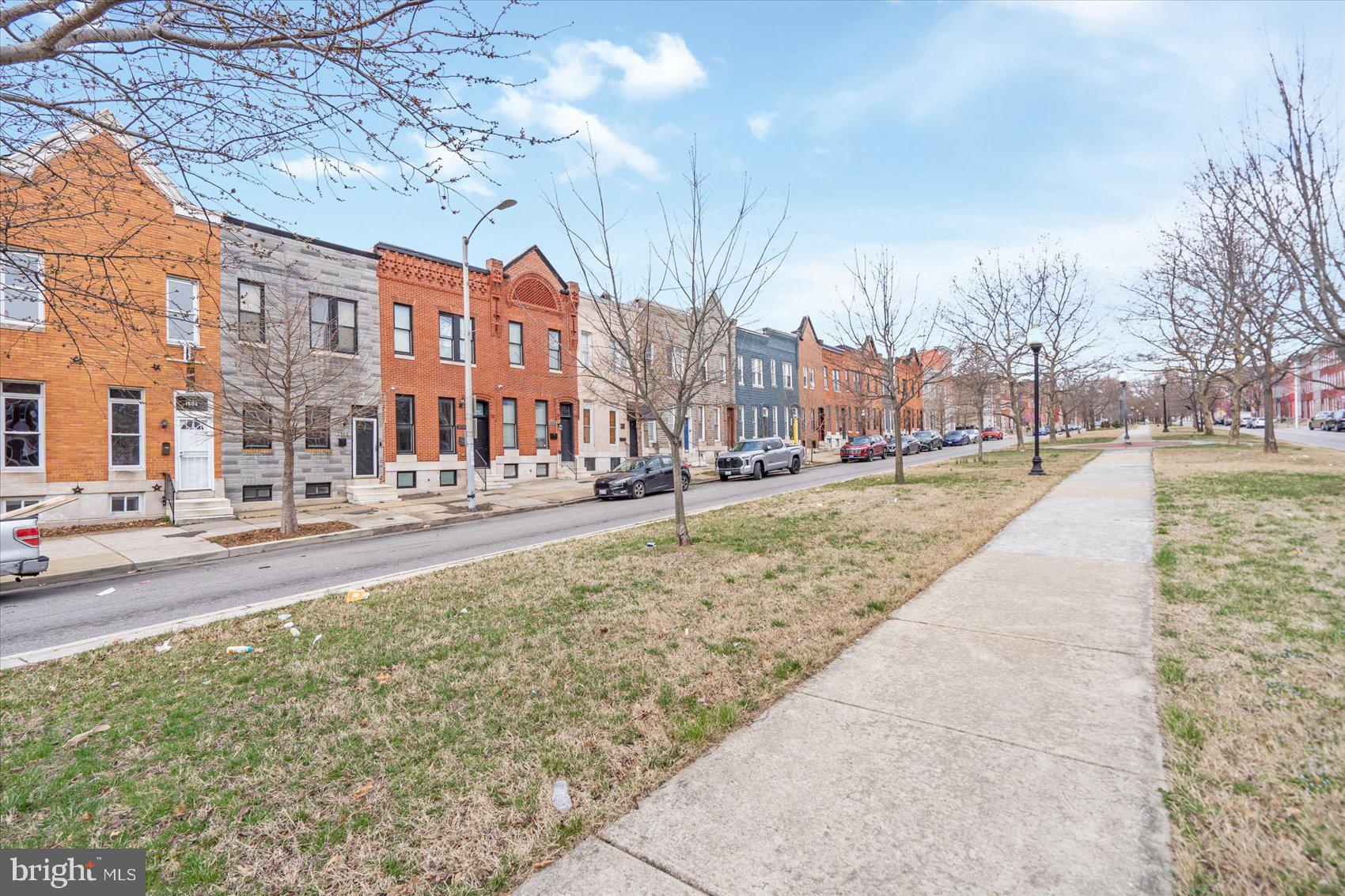 1604 North Broadway Baltimore, MD 21213 - Photo 2 of 39 a view of a yard with a house
