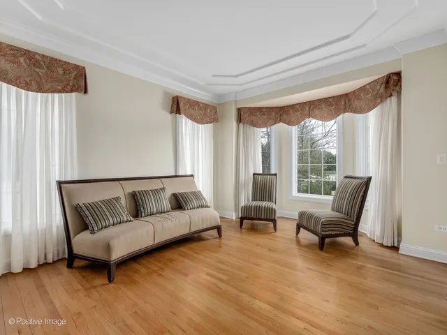 $989,000 | 3111 Landore Drive, Naperville, IL 60564