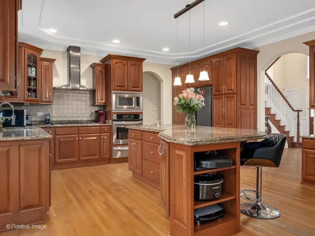 $989,000 | 3111 Landore Drive, Naperville, IL 60564