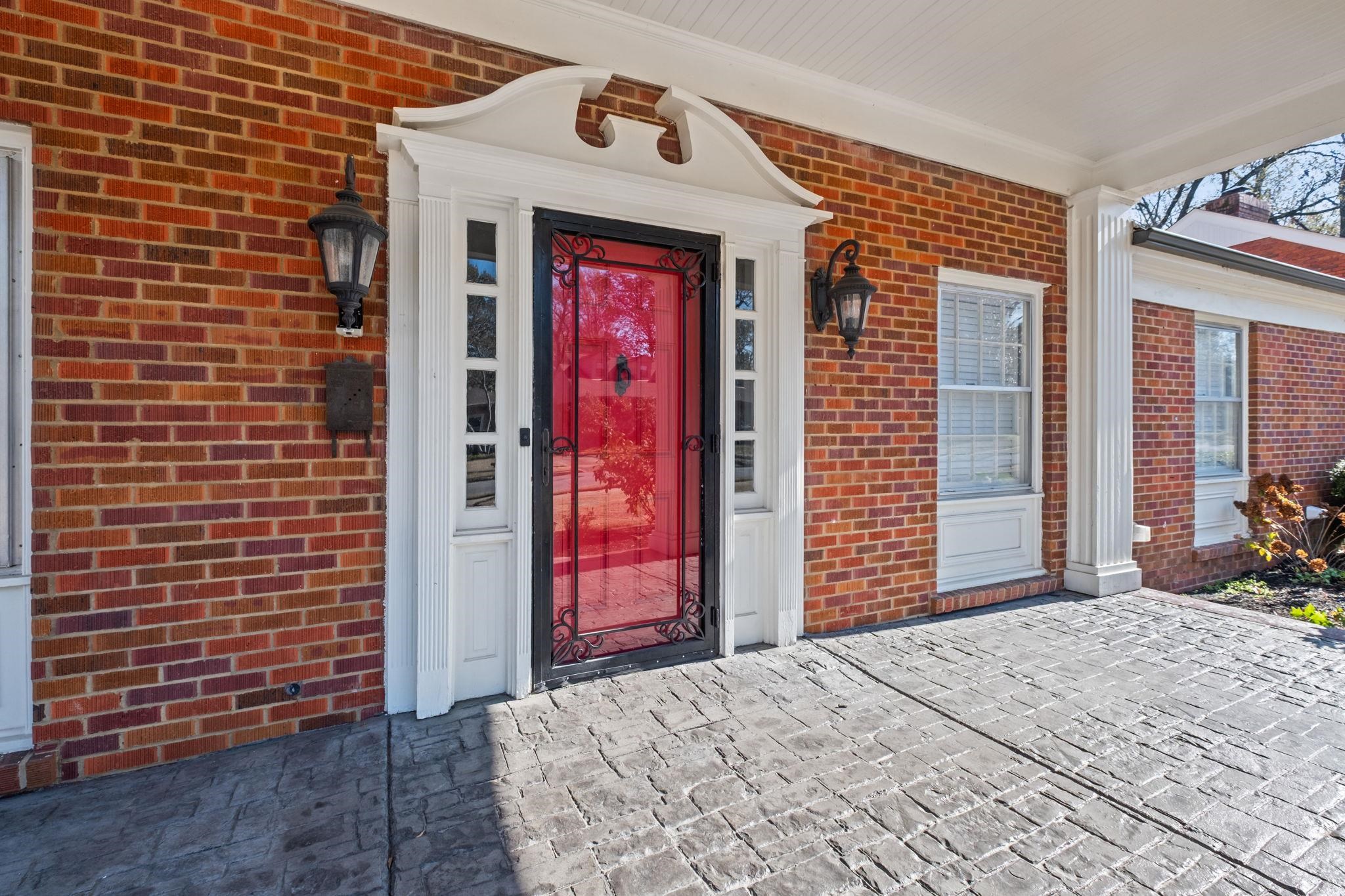 88 North Reese Street Memphis, TN 38111 - Photo 5 of 40