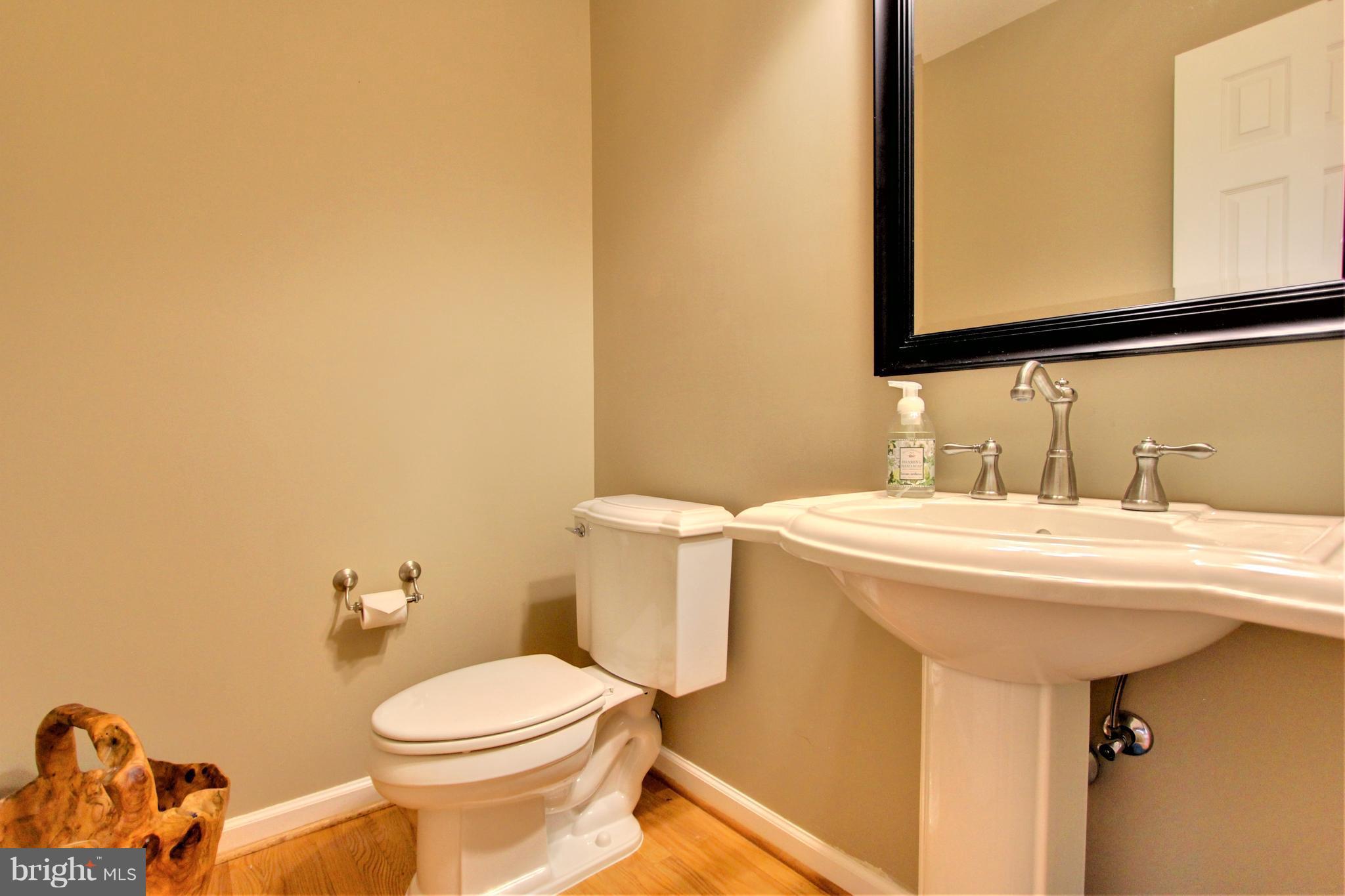 10228 Scaggsville Road Laurel, MD 20723 - Photo 17 of 30 Main level powder room.