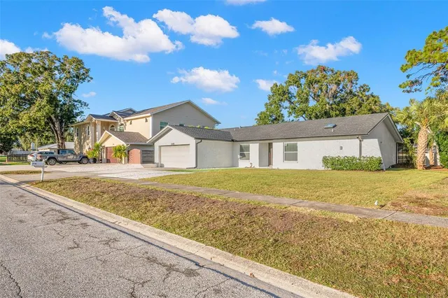 $3,700 | 3145 Sandy Ridge Drive, Clearwater, FL 33761