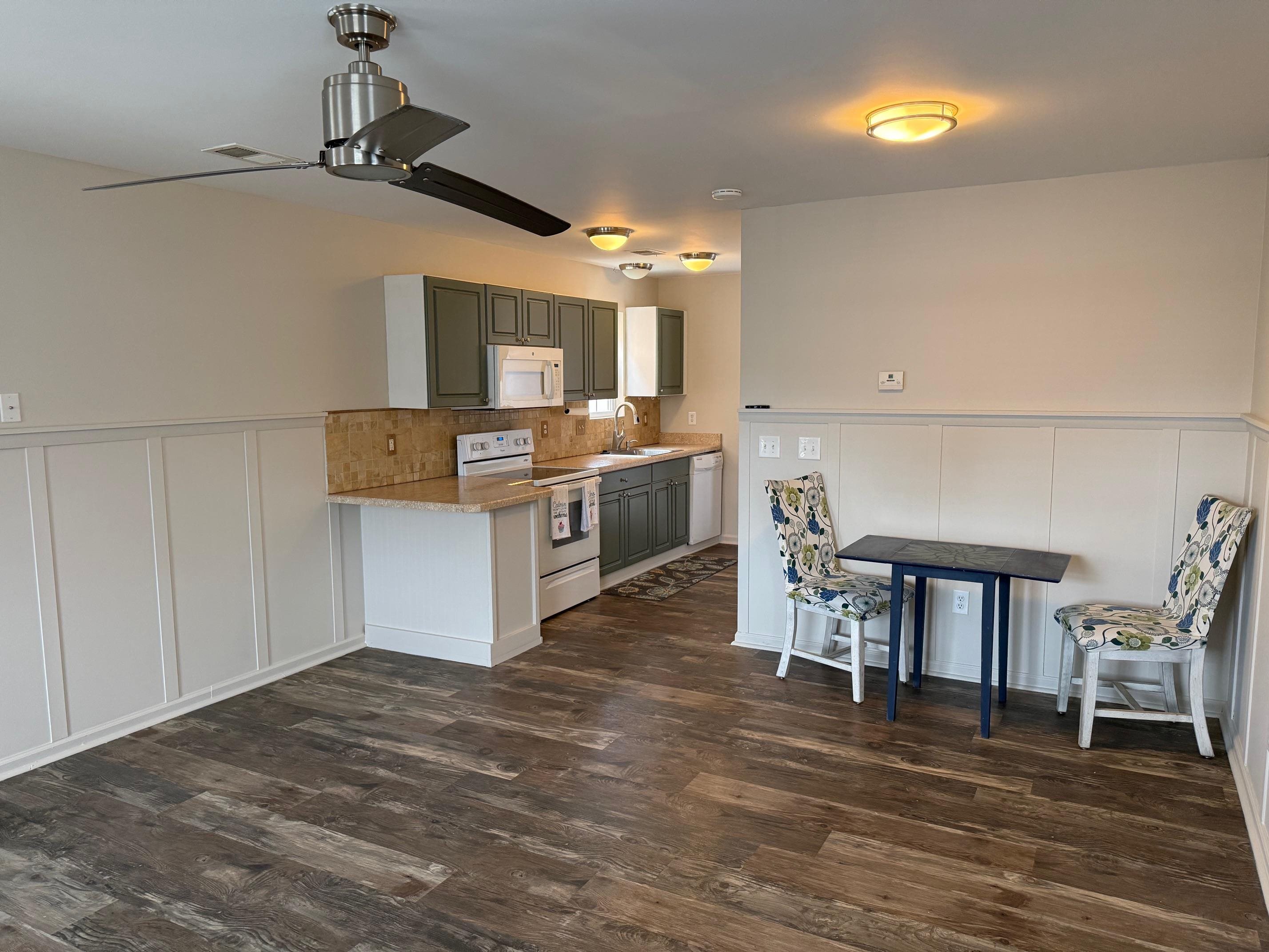 221 Addison Cottage Way Murrells Inlet, SC 29576 - Photo 5 of 37