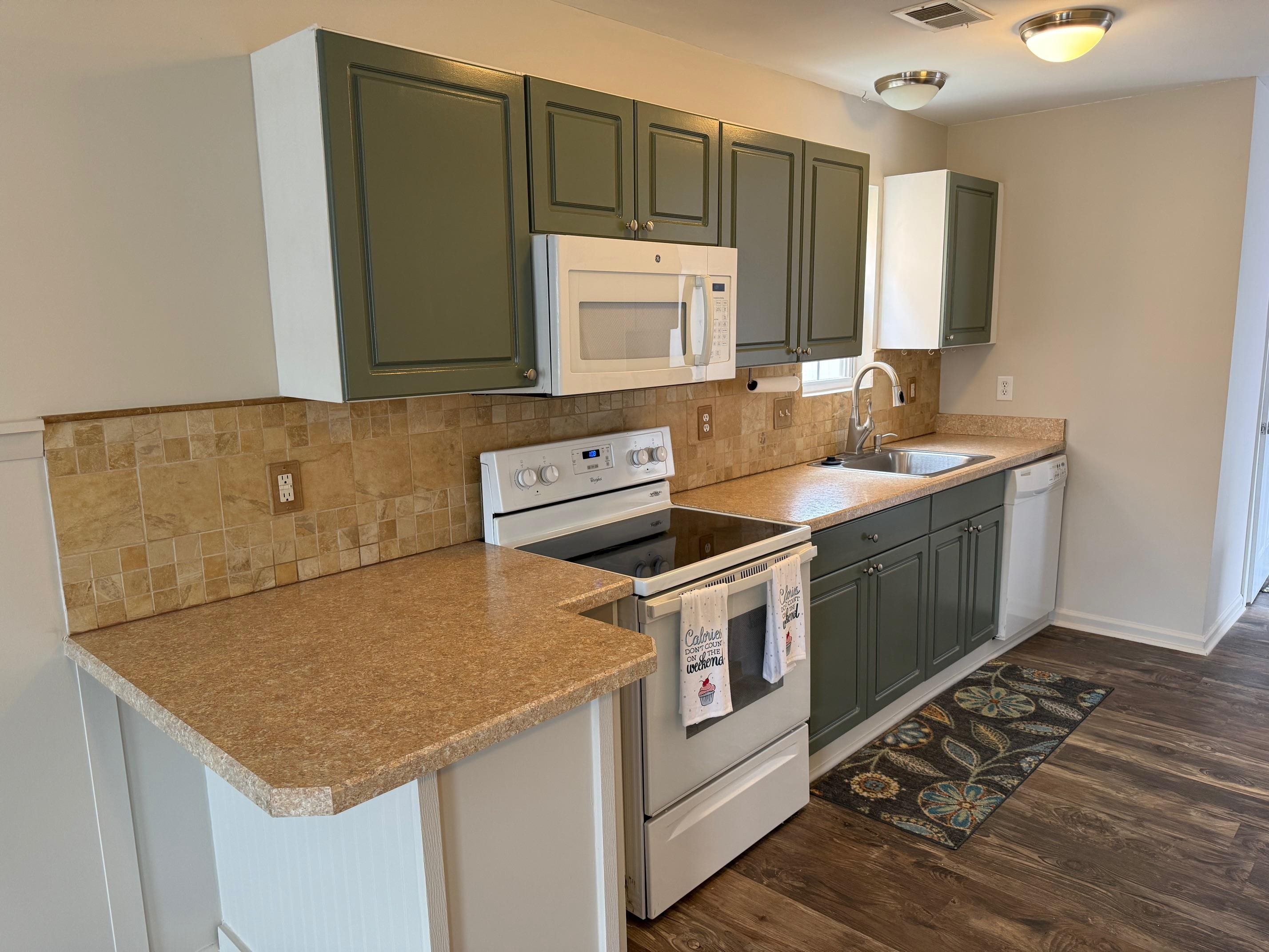 221 Addison Cottage Way Murrells Inlet, SC 29576 - Photo 8 of 37