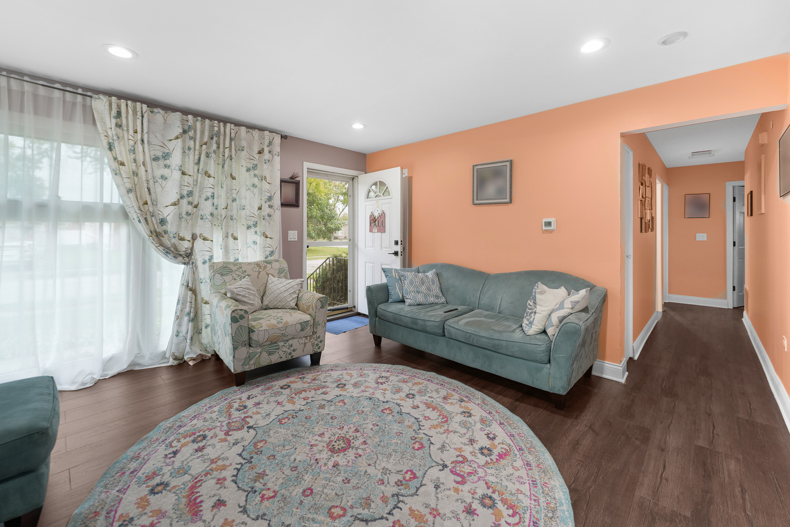 30 Joyce Lane Addison, IL 60101 - Photo 6 of 22 Gallery Image 6