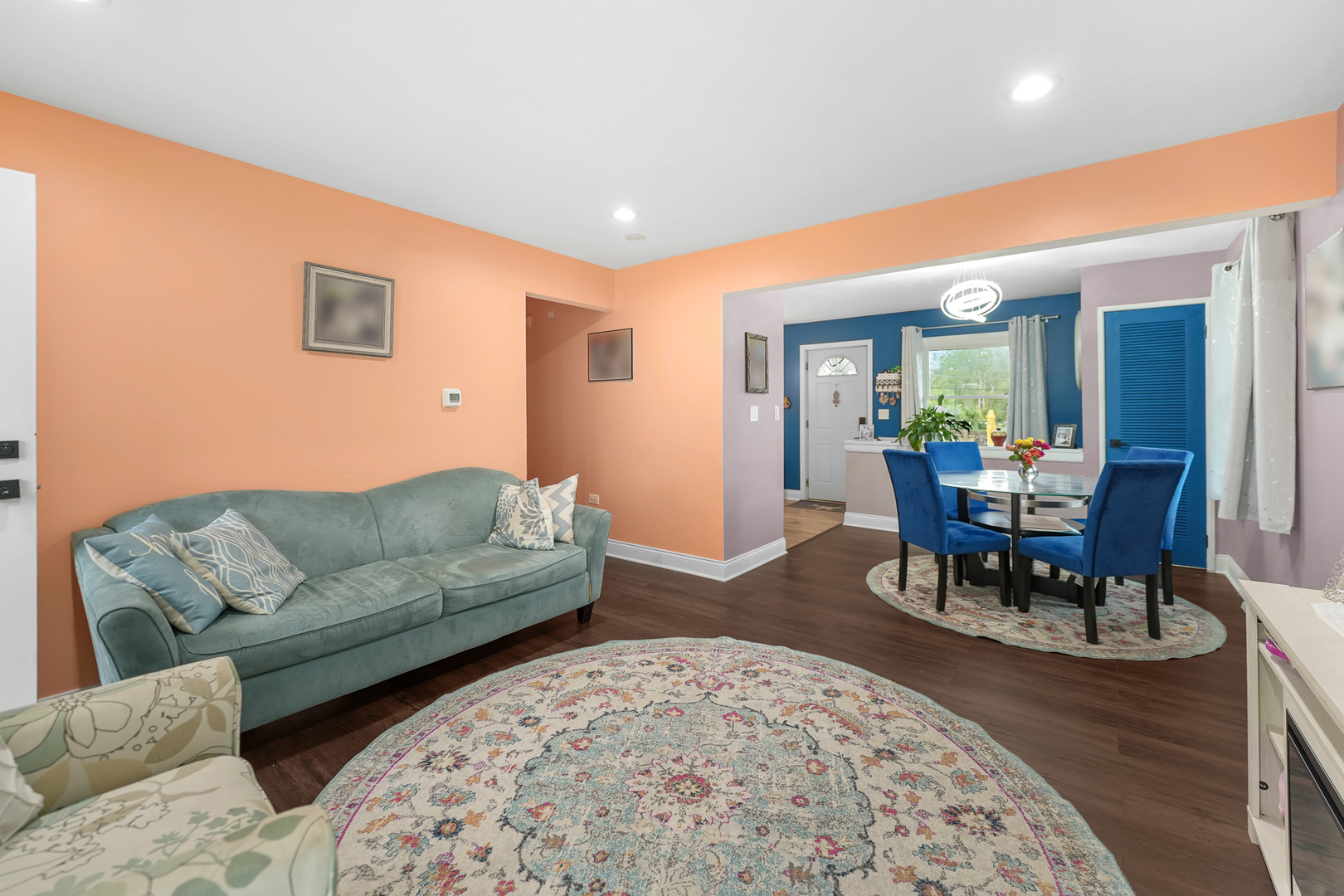 30 Joyce Lane Addison, IL 60101 - Photo 7 of 22 Gallery Image 7
