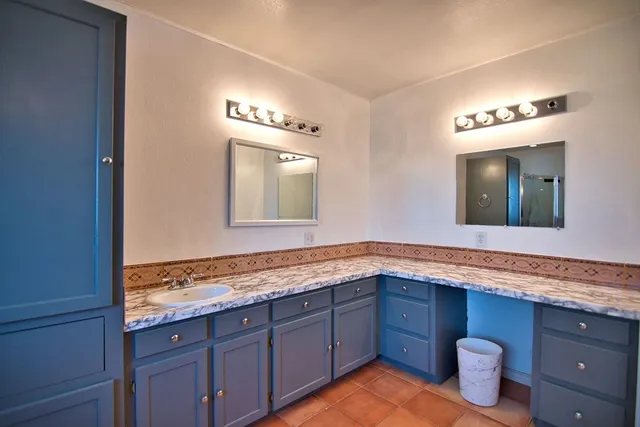 $369,900 | 717 East Rainey Street, Mason, TX 76856