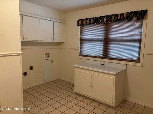 $500,000 | 53 East Lakeshore Drive, Ransom Canyon, TX 79366