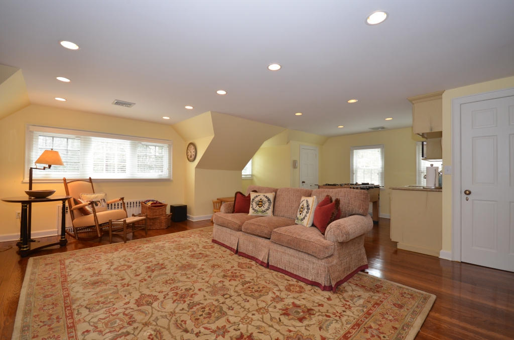 92 Valley Road New Canaan, CT 06840 - Photo 32 of 42 bonus room