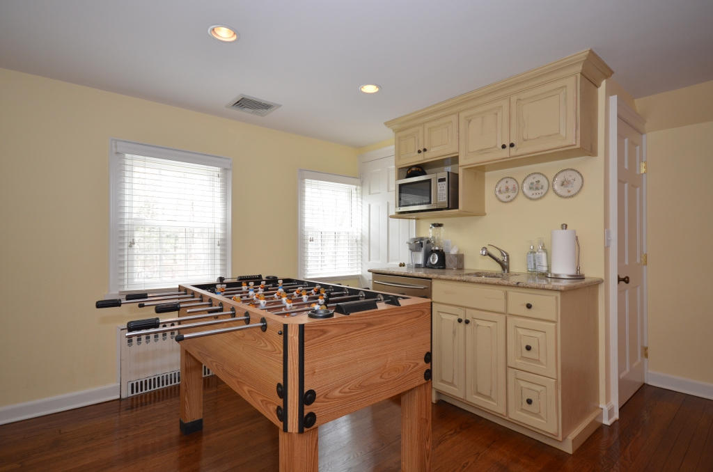 92 Valley Road New Canaan, CT 06840 - Photo 34 of 42 bonus room