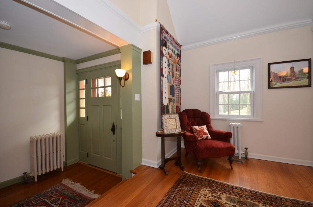 92 Valley Road New Canaan, CT 06840 - Photo 6 of 42 inside front door