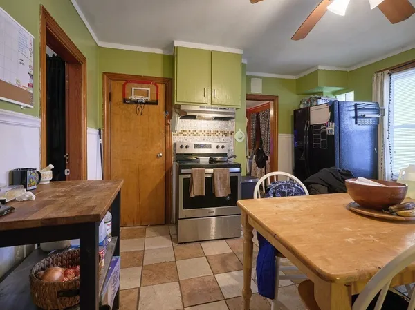 $420,000 | 122 Sanborn Street, Fitchburg, MA 01420