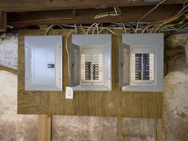 $420,000 | 122 Sanborn Street, Fitchburg, MA 01420